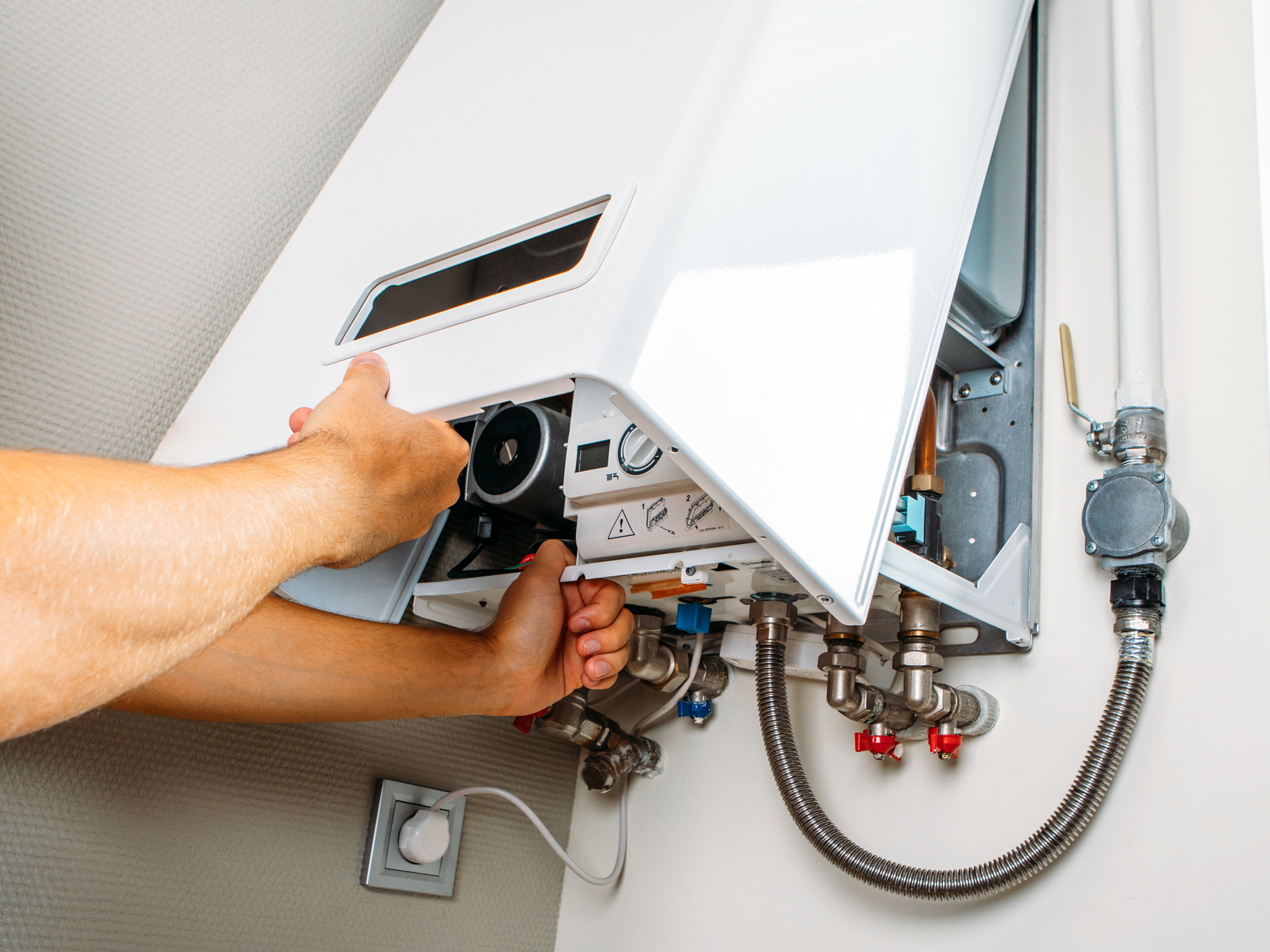 Arme-oeffnen-Heizung-xm2025-4-3 Heizung Reparatur